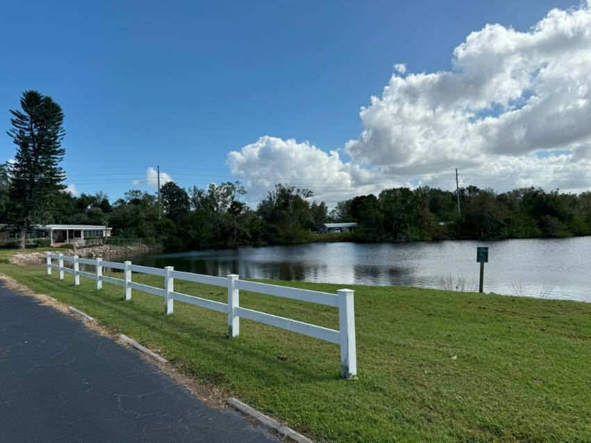 62 Kent Drive a Winter Haven, FL Mobile or Manufactured Home for Sale